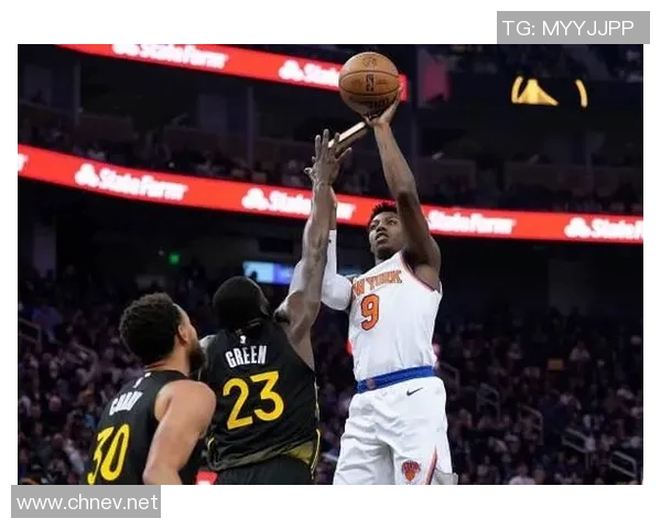 尽力了!巴雷特18中9拿到25分2板2助1断 尽力了!巴雷特18中9拿到25分2板2助1断