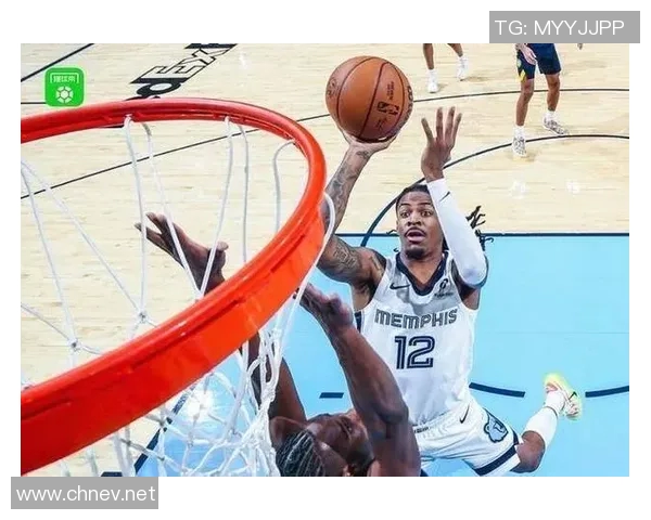 灰熊激战步行者：莫兰特考沃德双星闪耀